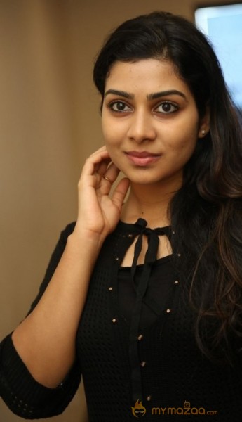 Satna Titus Bichagaadu Heroine Press Meet Photos