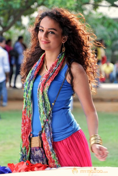  Seerat Kapoor 