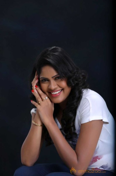  Shaarika Portfolio Pics 