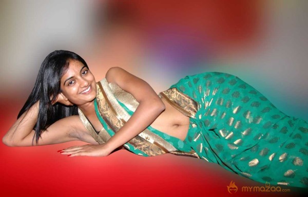  Shruthi Raj Saree Pics 