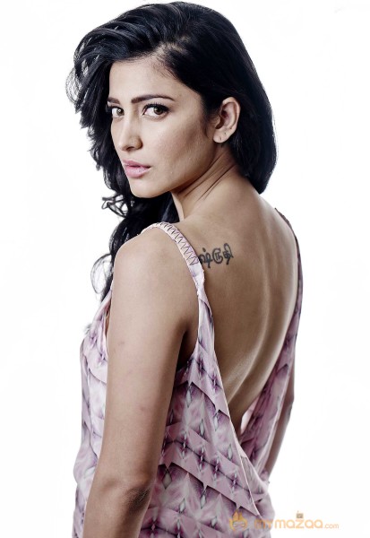  Shruti Haasan New Photoshoot 