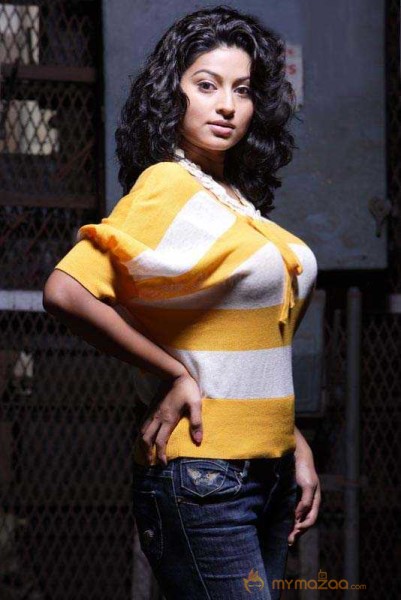  Sneha 