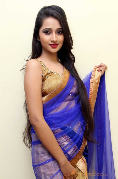  Soumya Glamour Photoshoot 