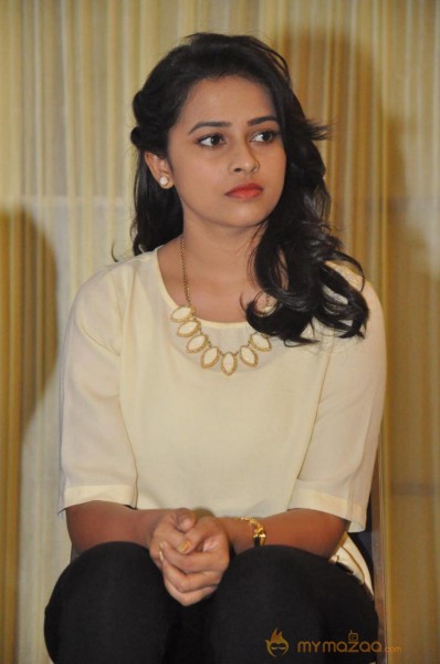 Sri Divya Stills At Rayudu Movie Press Meet