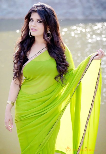  Swasti Semwal Green Saree Images 