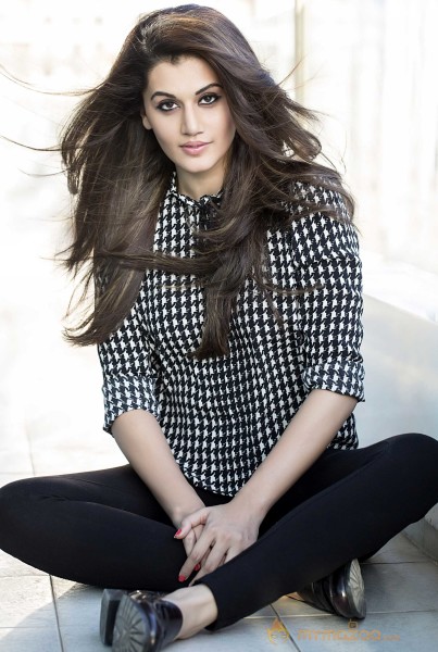  Taapsee Pannu New Photoshoot 