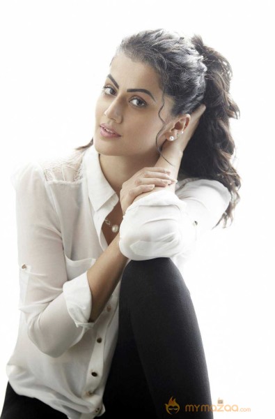  Taapsee Pannu New Photoshoot 