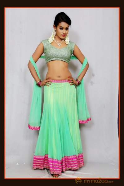 Telugu Dancer Nisha Portfolio Stills