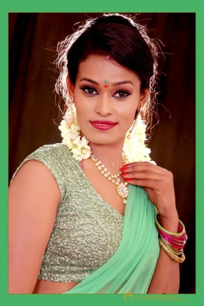 Telugu Dancer Nisha Portfolio Stills