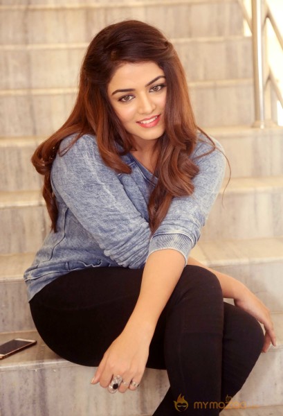  Wamiqa Gabbi New Photoshoot 