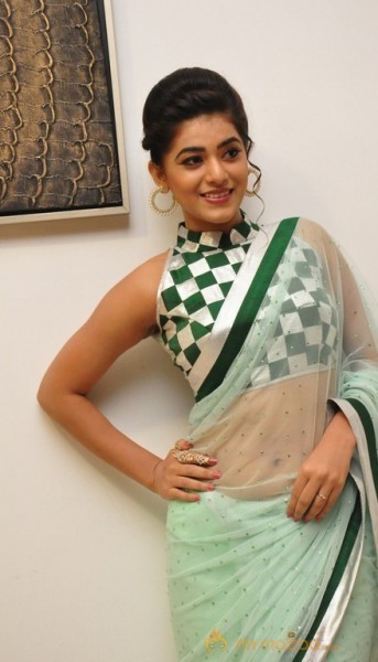 Yamini Bhaskar Hot Light Green Saree Pics