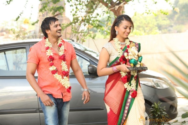 1000 Abaddalu Movie New Stills