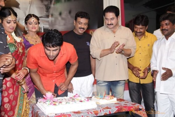 Aadu Magaadra Bujji Movie Logo Launch Photos