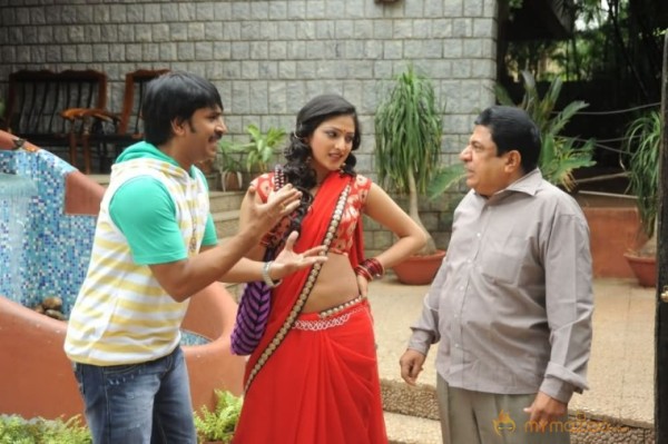 Abbai Class Ammai Mass Movie Stills