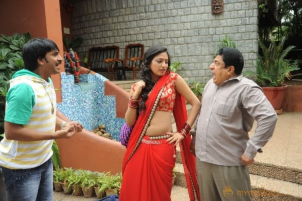 Abbai Class Ammai Mass Movie Stills