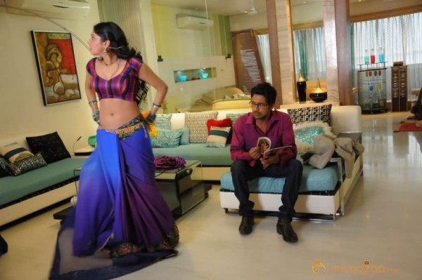 Abbai Class Ammai Mass Movie Stills