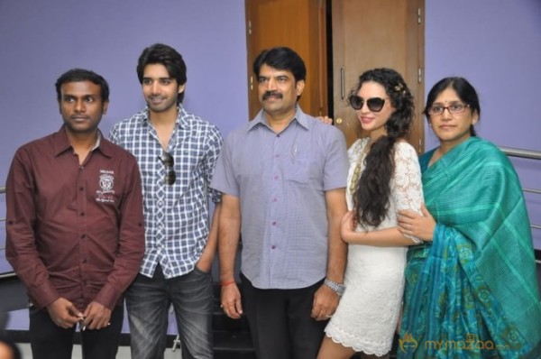 Adda Movie PressMeet Photos