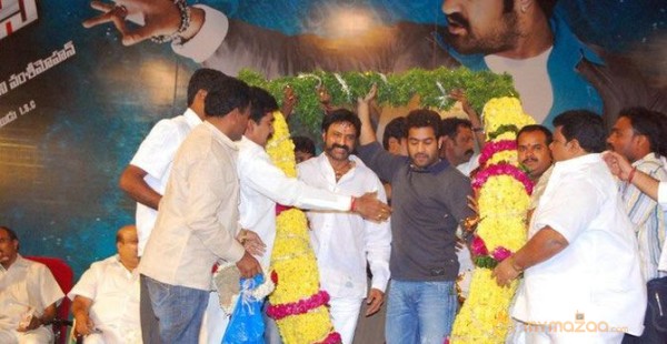 Adurs audio function- Gallery  