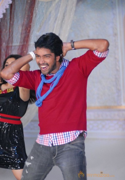 Allari Naresh Yamudiki Mogudu Movie Stills