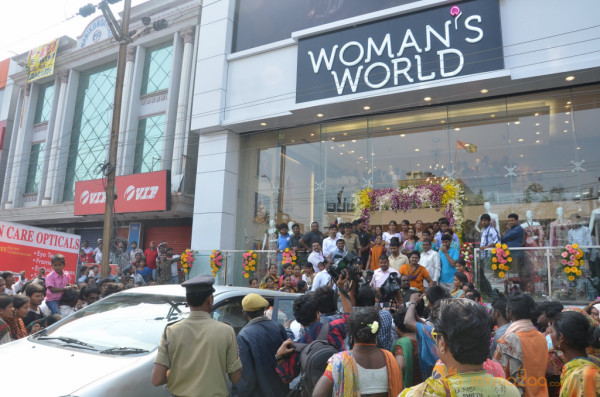 Anjali Launch Womans World Showroom 