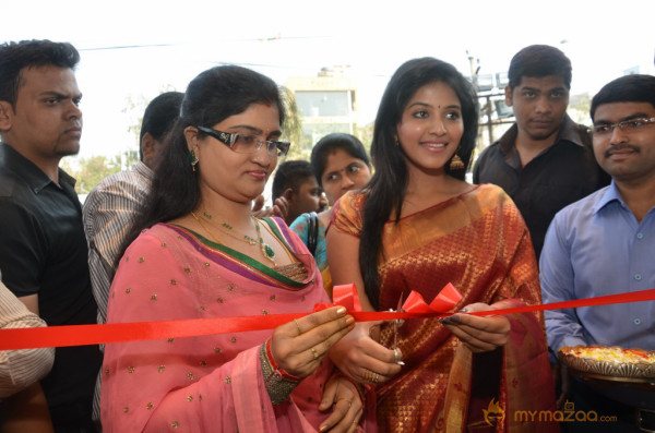 Anjali Launch Womans World Showroom 