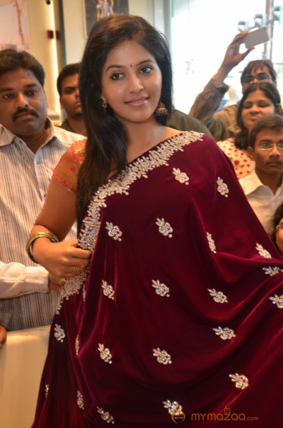 Anjali Launch Womans World Showroom 