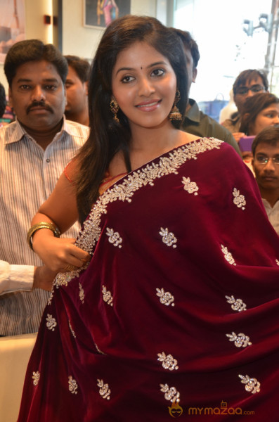 Anjali Launch Womans World Showroom 