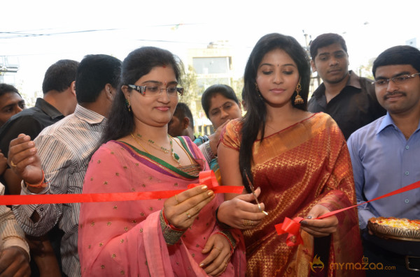 Anjali Launch Womans World Showroom 