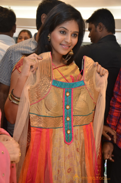 Anjali Launch Womans World Showroom 