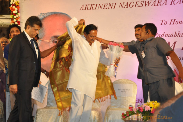 ANR Award Presented To Shyam Benegal 