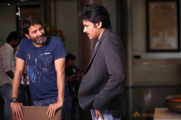 Attarintiki Daredi Working Stills