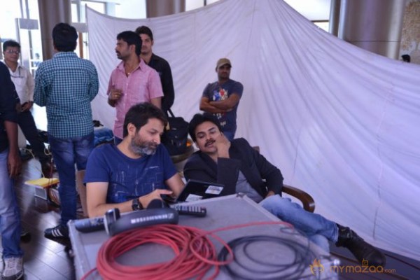 Attarintiki Daredi Working Stills