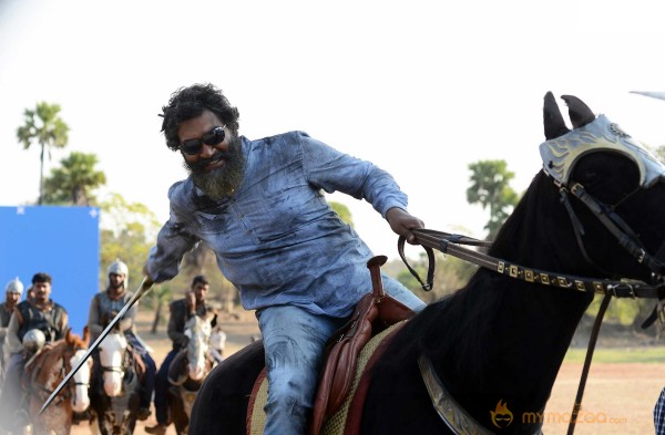  Baahubali Movie Working Stills 