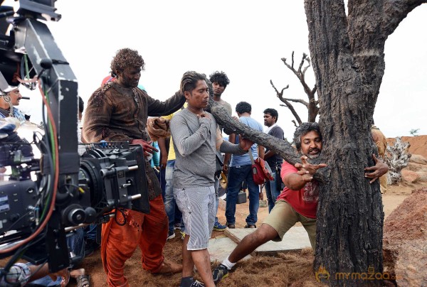  Baahubali Movie Working Stills 