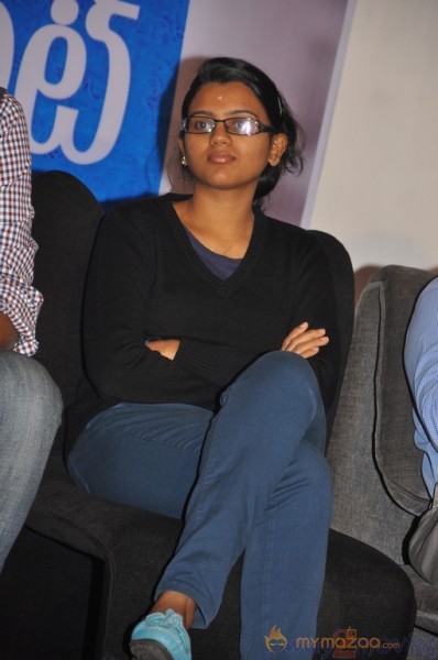 Back Bench Student Movie Platinum Disc Function Gallery 