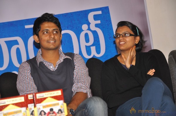 Back Bench Student Movie Platinum Disc Function Gallery 