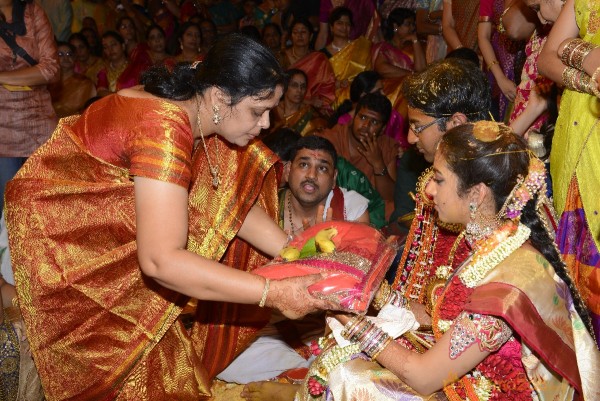 Bala Krishna Daughter Tejeswini Wedding Photos 3