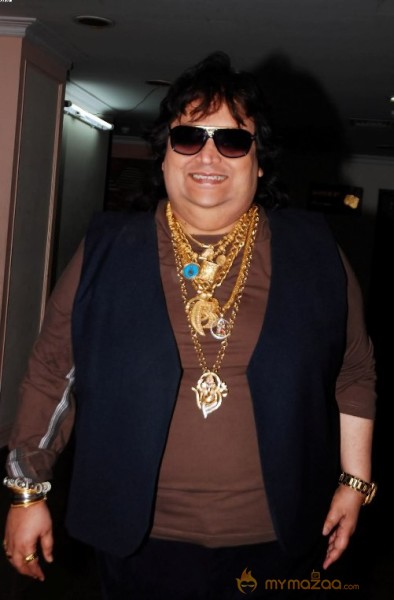 Bappilahiri Performs At Rimzimketaranemons Photos