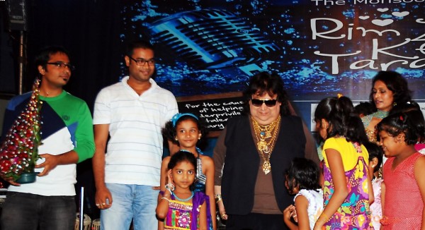 Bappilahiri Performs At Rimzimketaranemons Photos