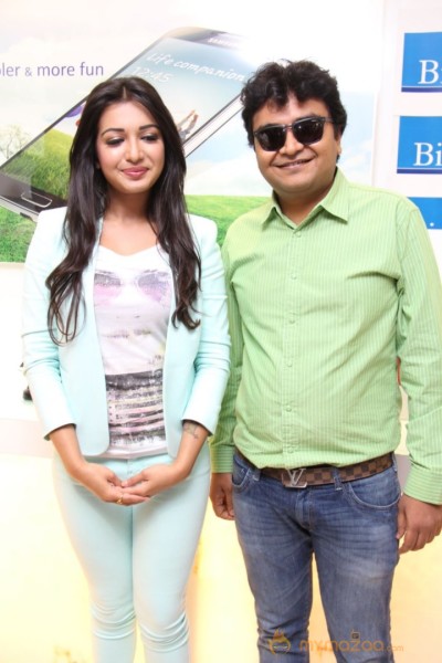 Catherina Tresa At BIG C Mobile Store Launch Photos