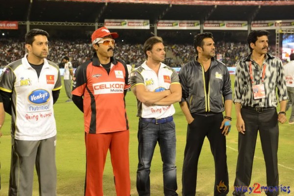 CCL 3 Celebs At LB Stadium 