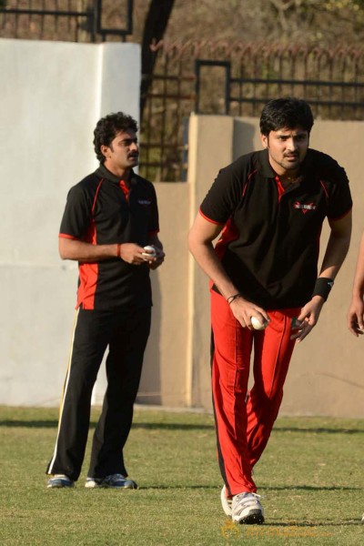 CCL 3 Telugu Warriors Team Practising At Ranchi 