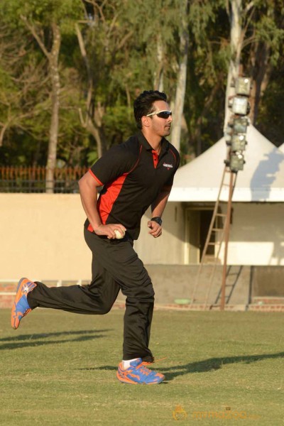 CCL 3 Telugu Warriors Team Practising At Ranchi 