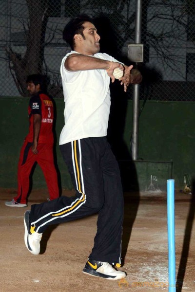 CCL 3 Telugu Warriors Team Practising For Semifinals 