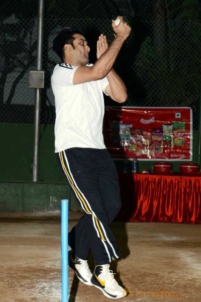 CCL 3 Telugu Warriors Team Practising For Semifinals 