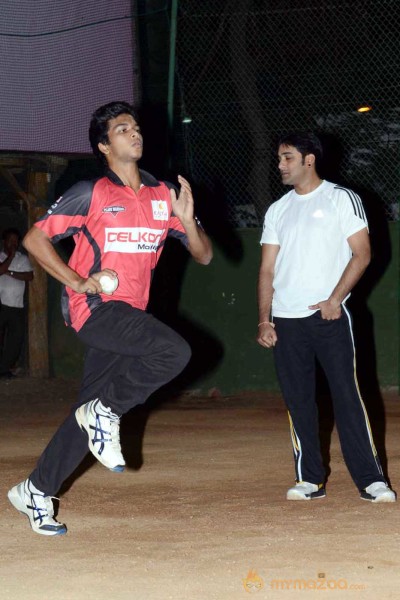 CCL 3 Telugu Warriors Team Practising For Semifinals 