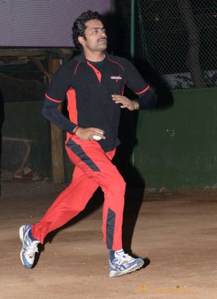 CCL 3 Telugu Warriors Team Practising For Semifinals 