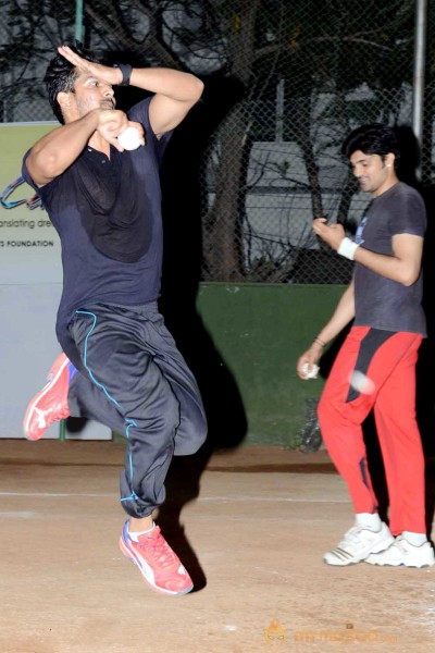 CCL 3 Telugu Warriors Team Practising For Semifinals 