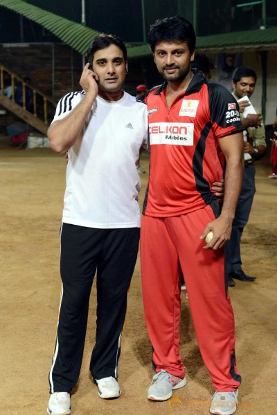 CCL 3 Telugu Warriors Team Practising For Semifinals 