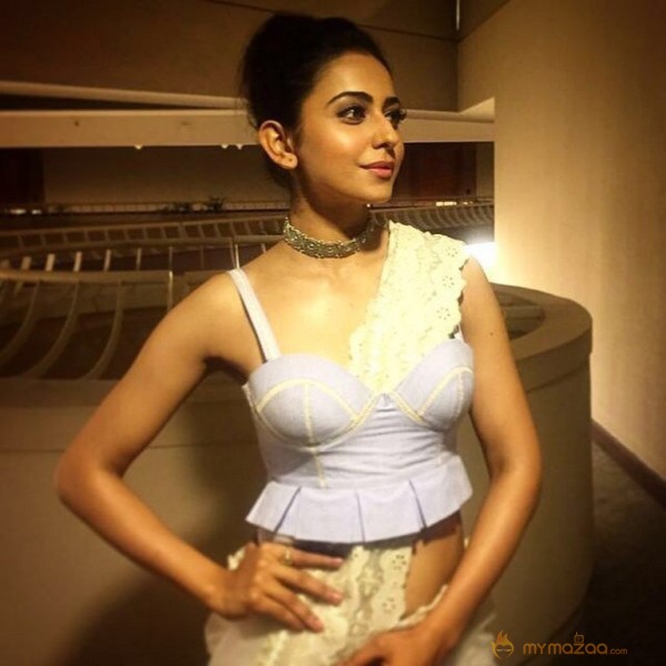 Celebrities at SIIMA 2016 Awards in Singapore
